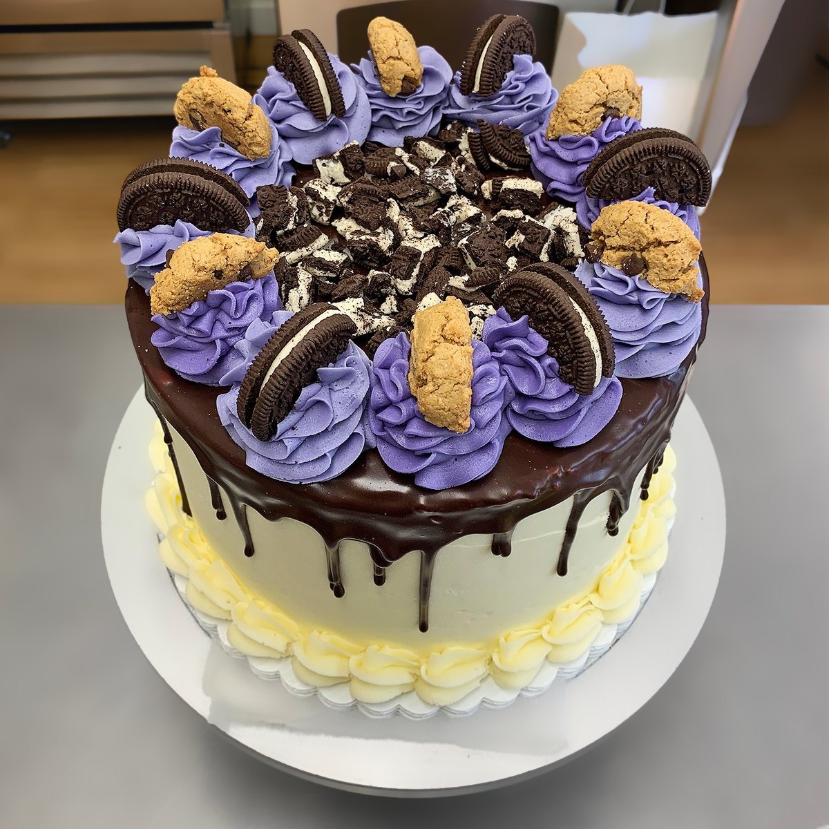 Chocolate Chip Oreo Cake