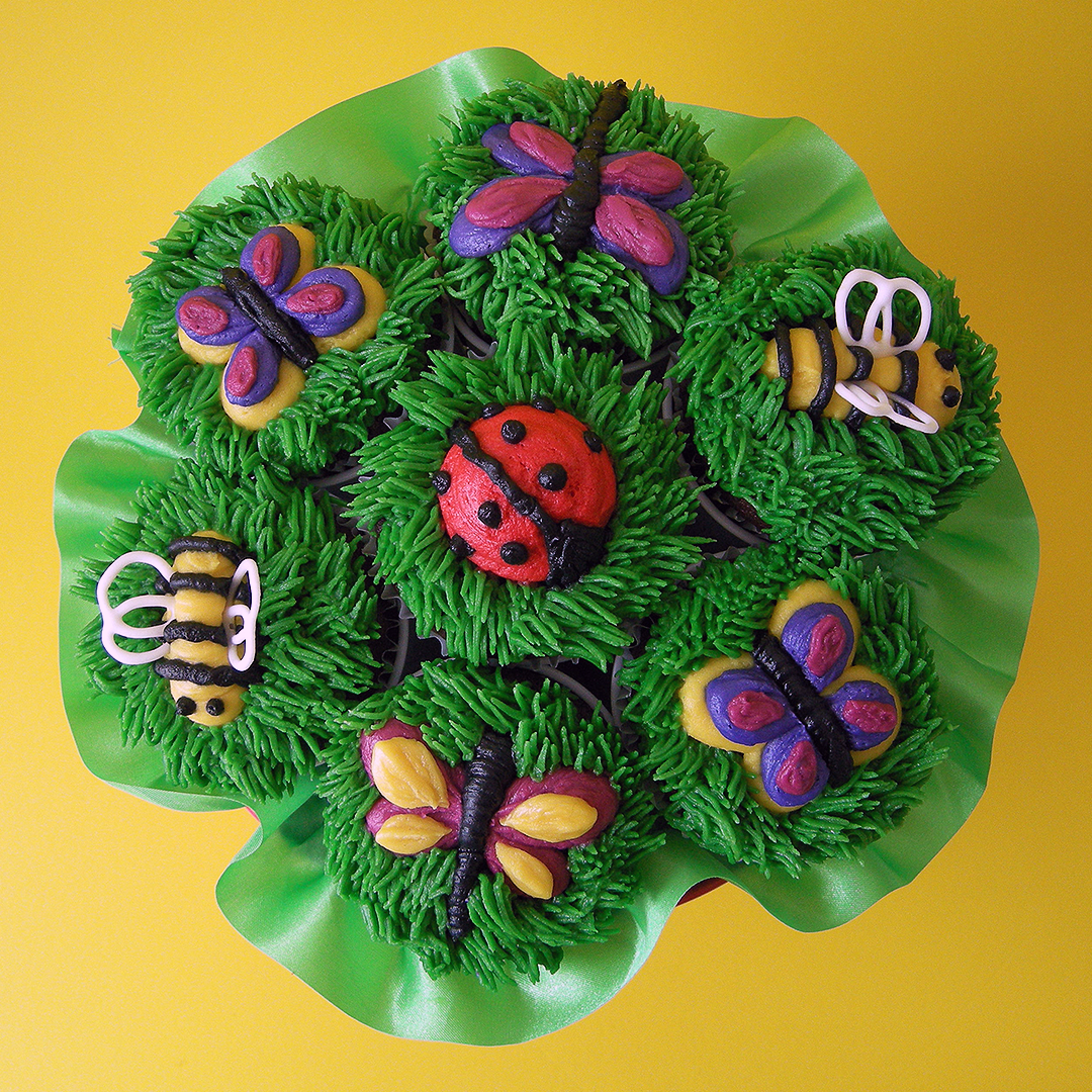 Spring Kosher Cupcake Bouquet (view 2)