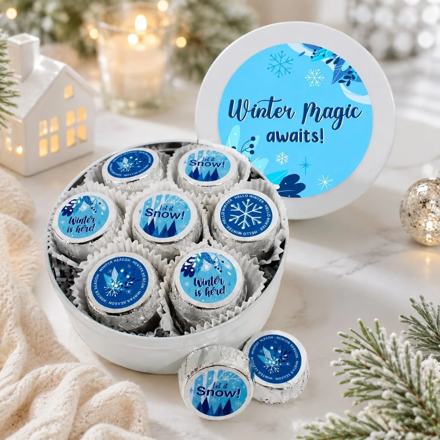 Iris Lee 14-pack-custom-logo-dipped-oreos-tin lifestyle hero