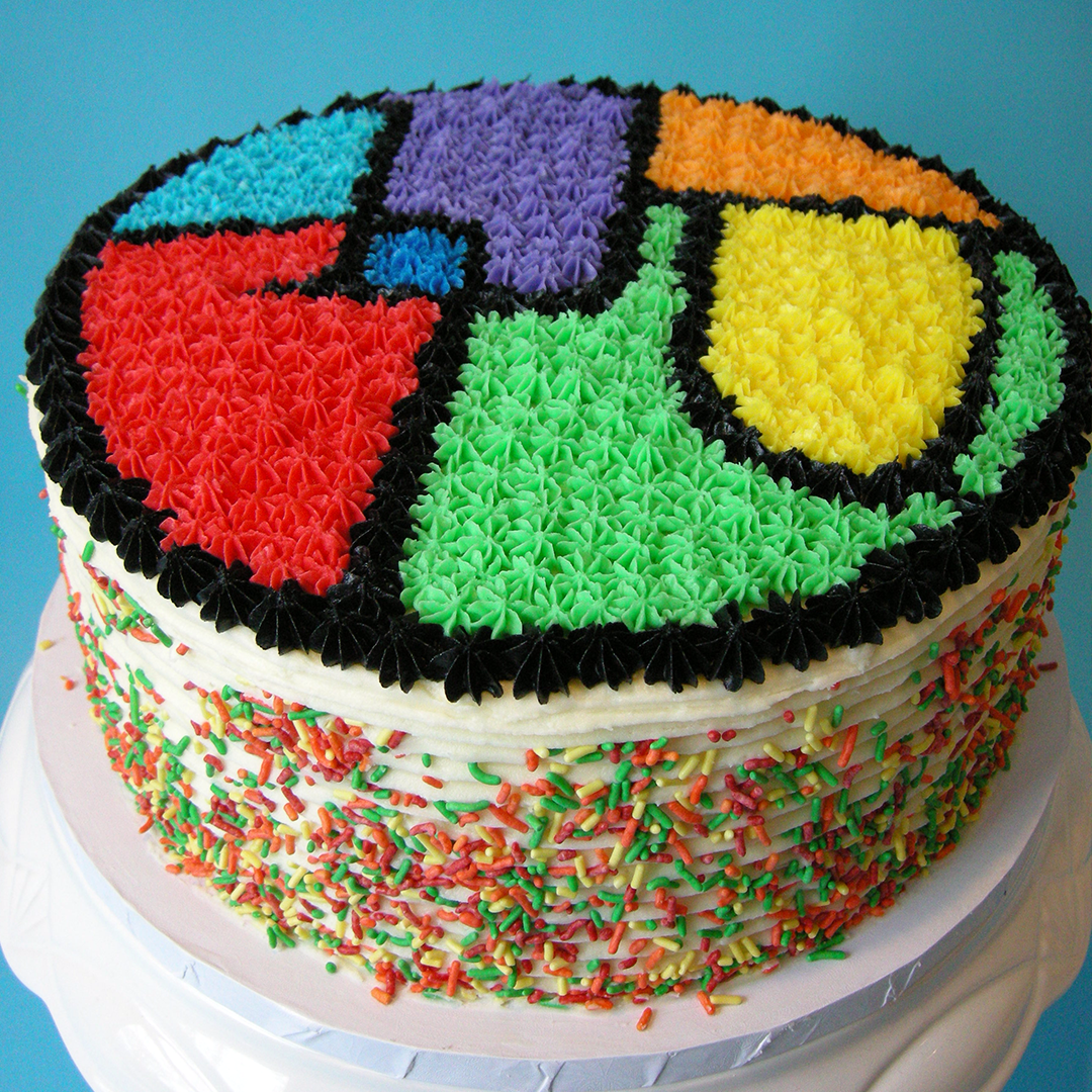 Logo Cake