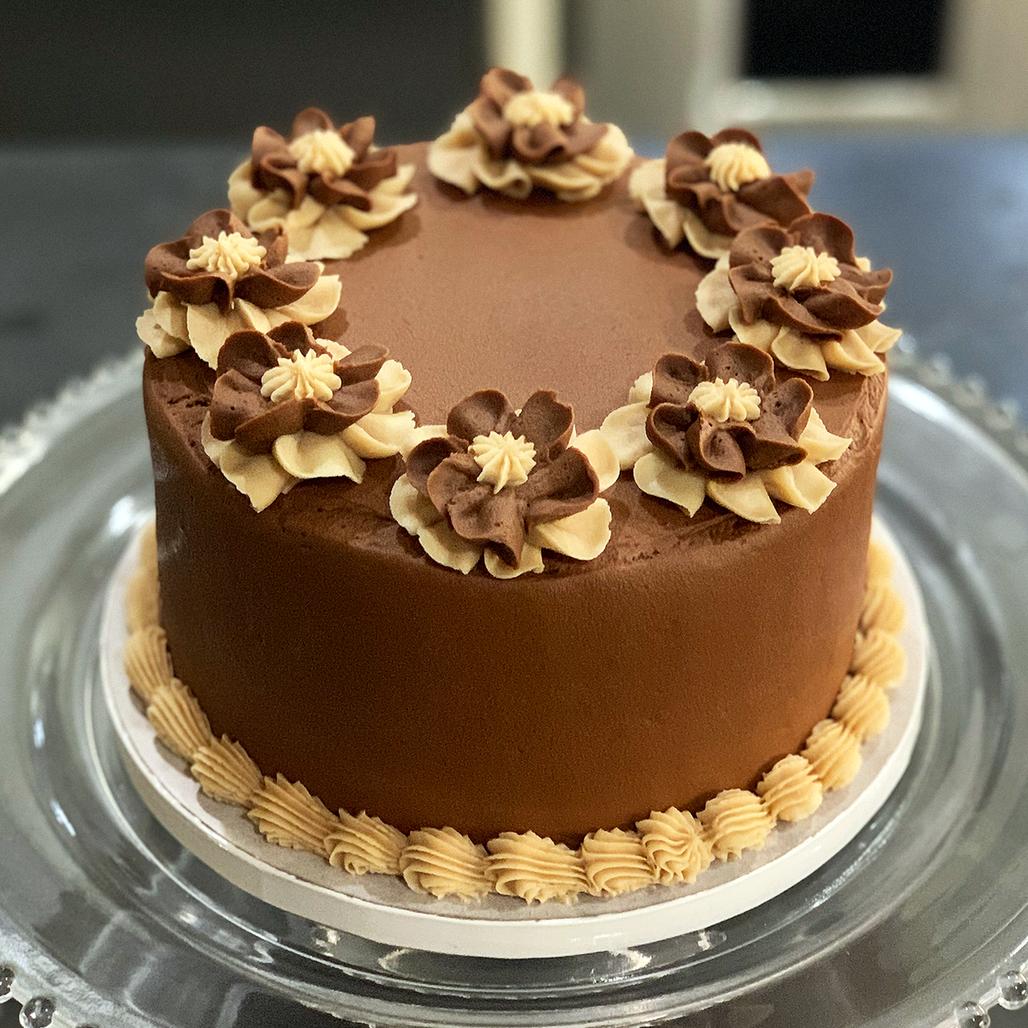 Chocolate Flowers Cake